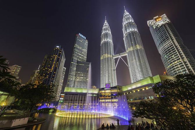 Attractions of Iconic  Petronas Twin Towers of Kuala Lumpur, Malaysia - KLCC